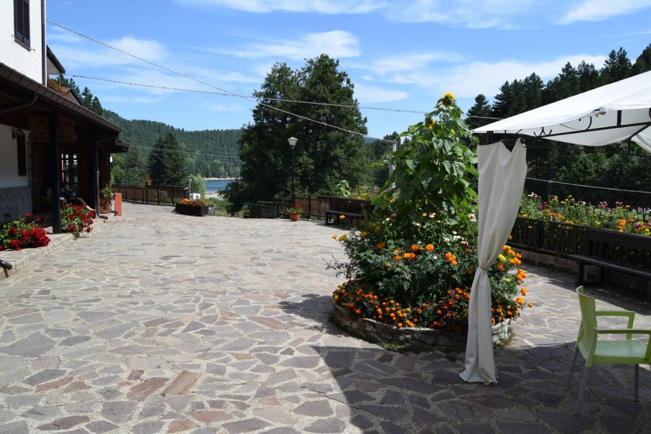 Hotel Lo Sciatore Cotronei Zewnętrze zdjęcie