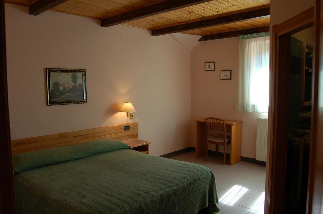 Hotel Lo Sciatore Cotronei Zewnętrze zdjęcie