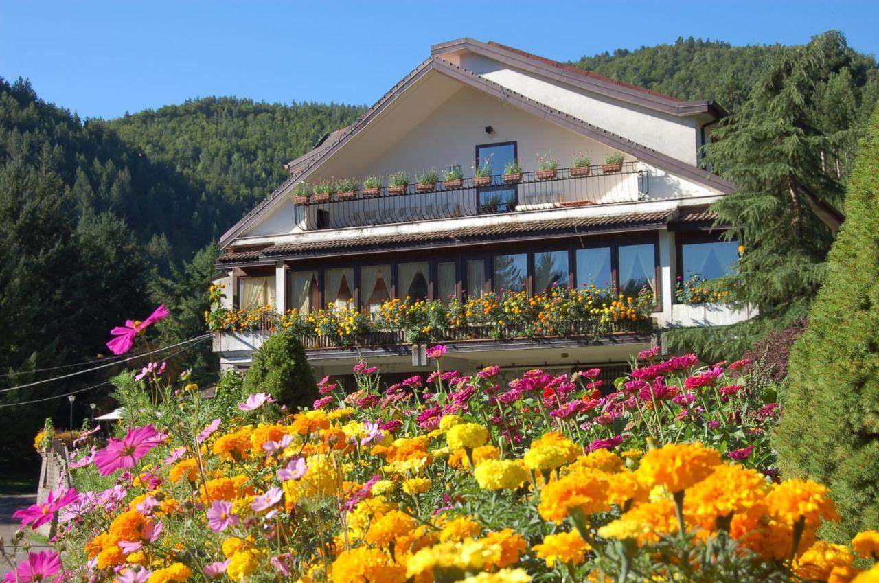 Hotel Lo Sciatore Cotronei Zewnętrze zdjęcie