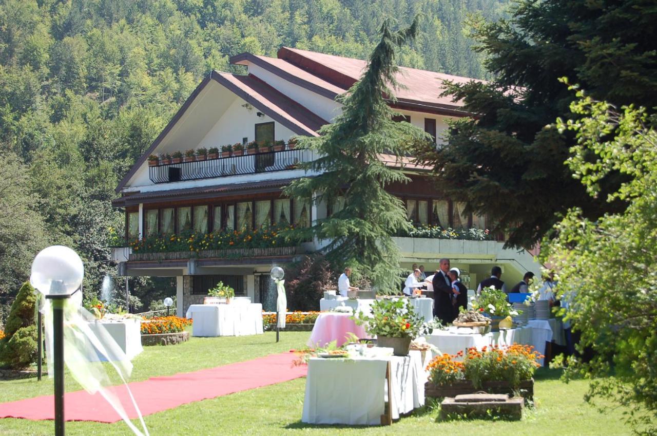 Hotel Lo Sciatore Cotronei Zewnętrze zdjęcie