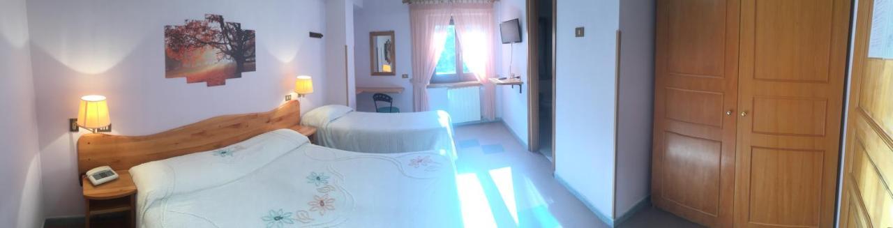 Hotel Lo Sciatore Cotronei Zewnętrze zdjęcie